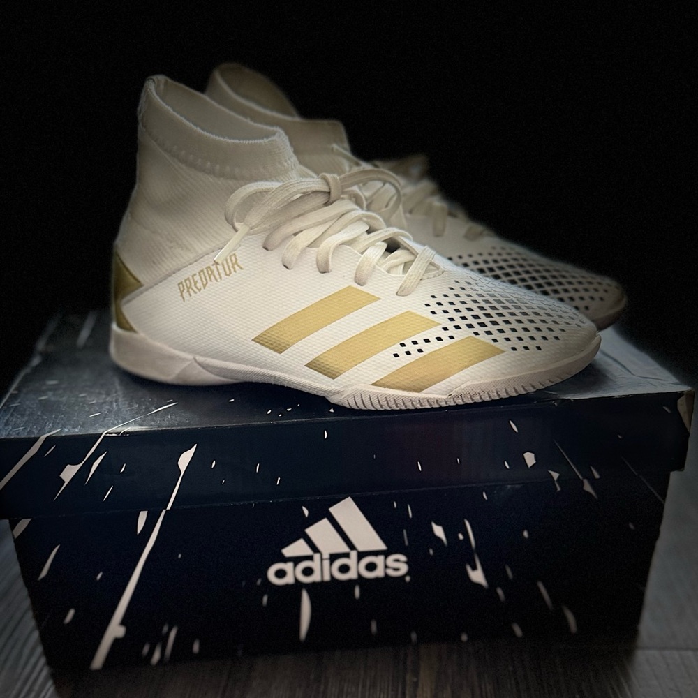 Adidas Predator 20.3 Soccer (inside door) Gold and white
